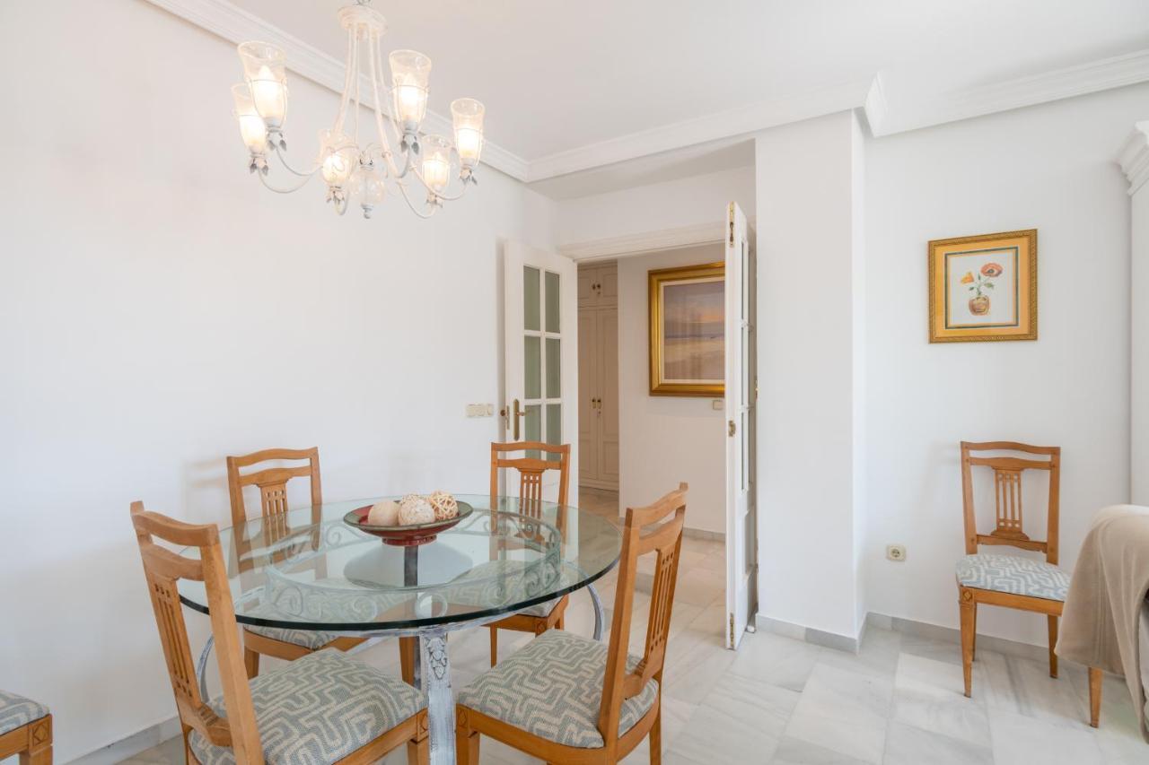 אסטפונה Apartamento Familiar Vistas Al Mar By Rent Me מראה חיצוני תמונה